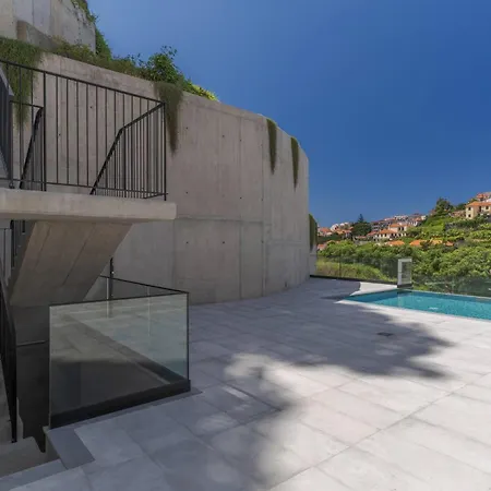 Need Center Apartment Funchal (Madeira)