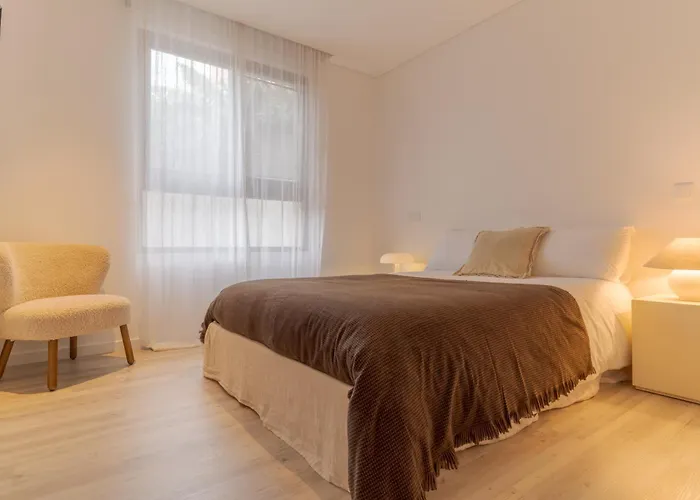 Need Center * Фуншал