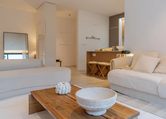 Need Center Apartament